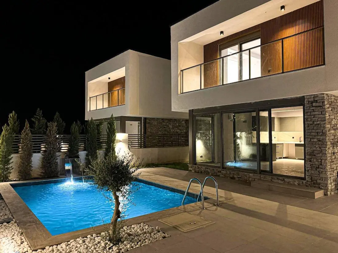 Villa in Camyuva